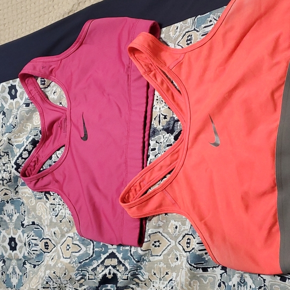 Women's Nike dry fit sports bra XL